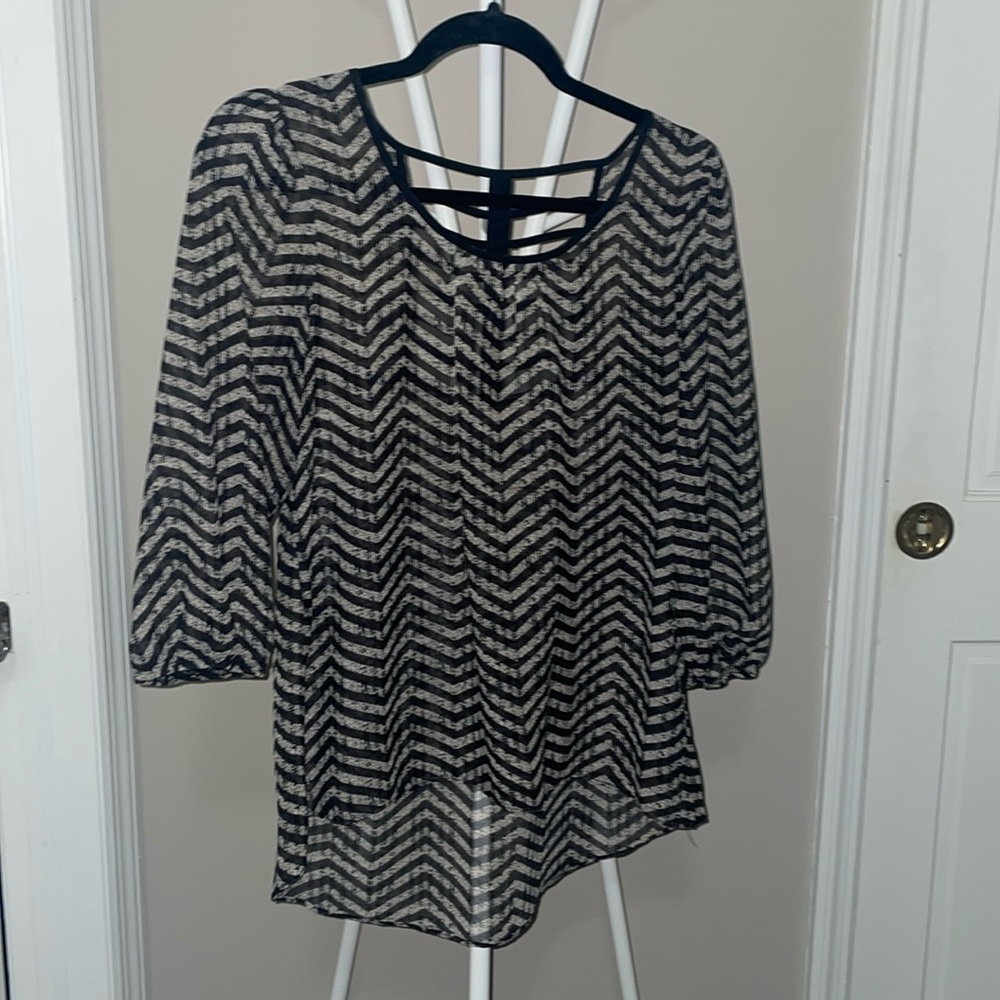 Black and cream top